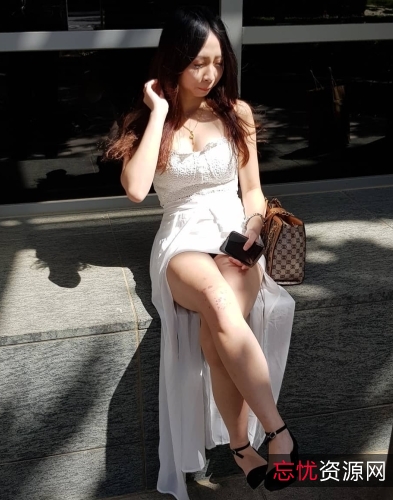 胸前软肉小妹私生活露脸福利,护理专科美女惊艳登场!