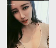 《梦菲桐香：爱有多深，就有多美！1V604M高颜值视频定制礼物》