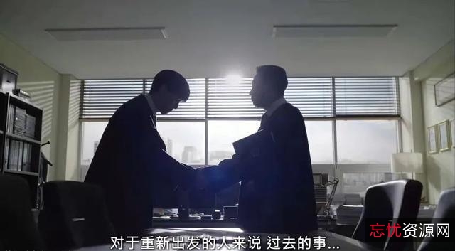 《2022年少年法庭：IMDb8.3分，豆瓣9.2分，犯罪悬疑讽刺剧》