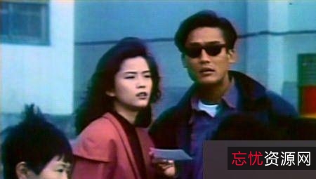 《成龙火燒島：128分钟高清完整版，由阿里云驱动下载》