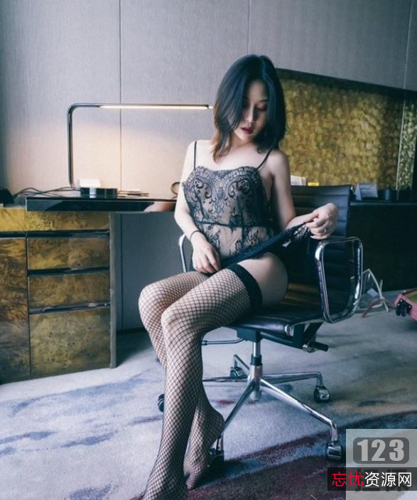 元气美美推特女神的美貌与元气，一段令人印象深刻的视频资源