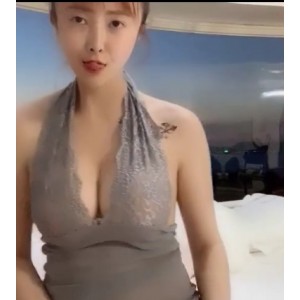 网红快手婷儿：美若天仙，豪车礼服，玩具惊艳，一切都有代价！