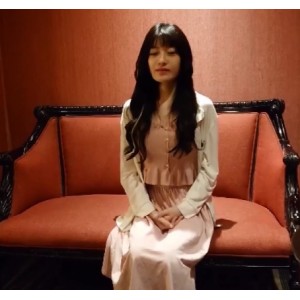 网红Cherry精彩视频资源：高端美女、粉嫩BB、优雅舞蹈