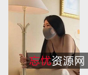 女神苹果穿上180大长腿超级丝袜，腿控们的完美女神视频！