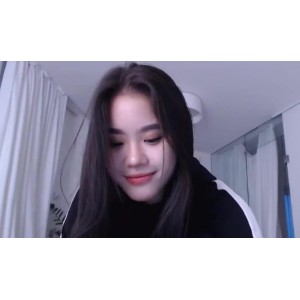 新作品可爱镜娘LiChang7V-1.27G遥控小玩就娆高颜值浮力姬，东南亚清纯可人甜美小姐姐！