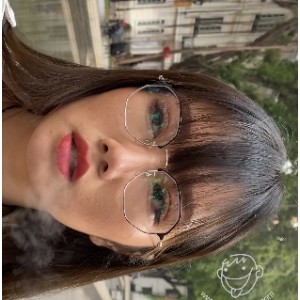 2V美女穿紧身皮裤高跟长腿胖臀视频10.8G