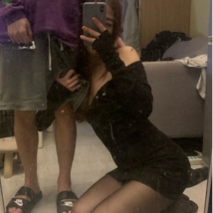 完美酒店开房体验：C反差婊美女，与同事完美露脸