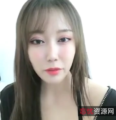 高颜值妹子在浴室和朋友激烈打粑粑的1V视频,199m,百度云