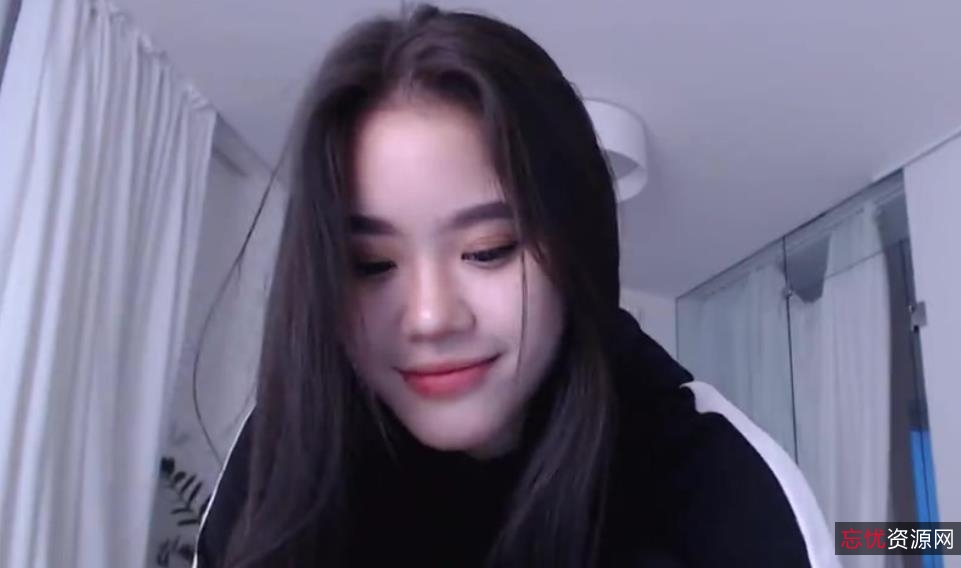 限量版可爱镜娘li_chang最新合集7V-1.27G火爆推荐