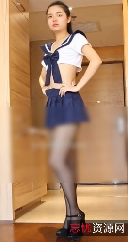 艺校舞蹈系嫩妹苒悦悦宾馆私拍人体