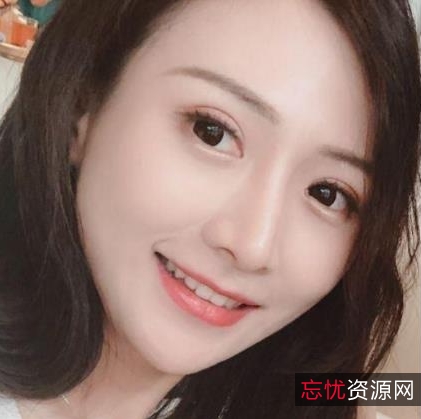 精选美女男友之间的噼里啪啦故事