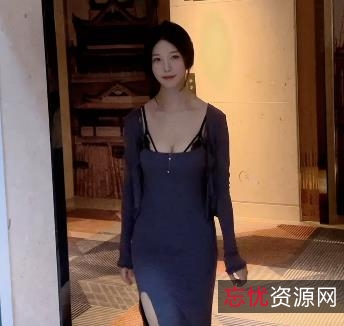 抖娘利世：1V1.8G剧情路贤娆身材颜值爆火演绎