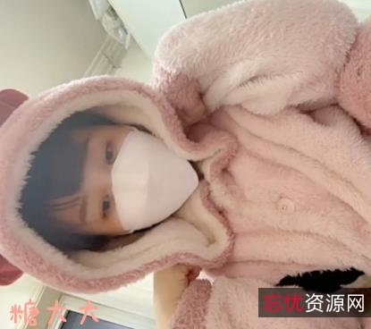 糖大人第一视角视频合集：身姿迷人，长凳L屎尿男主