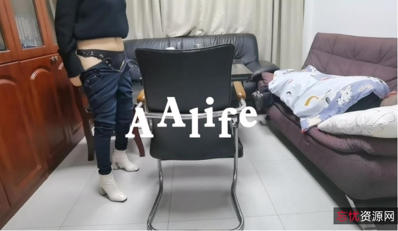 火爆推超成熟女人renqi系列《aalife》最新展示完整合集308P-1v-723M百度云