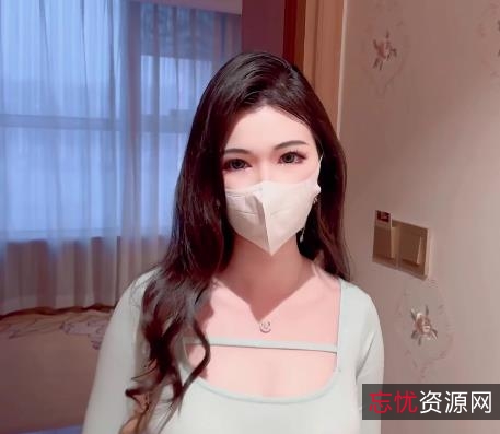 榜一大哥自拍视频：时长28分钟，性感不露脸，肉丝腿诱惑，推荐指数4星！