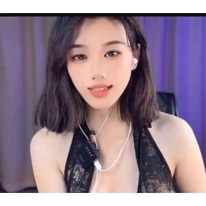 满级女神lockheadgirld，颜值炸裂车灯粉笑容，好看身材气质S说话方式，21V-3.3G视频下载观看