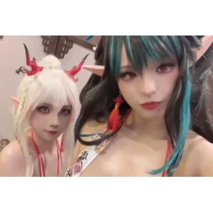 N子：湾湾cos新宠，颜值爆表，全身涂油惊艳漫展，抱贴贴贴，花絮揭秘，观看视频感受魅力
