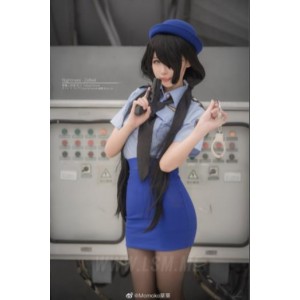，Momoko葵葵展示了她的性感魅力和专业摄影技巧，让观众感受到她的动漫魅力和宠粉才艺。观看这个视频合集，你将完全代入她的世界，感受到她带来的视觉盛宴。快来一睹Momoko葵葵的风采吧！