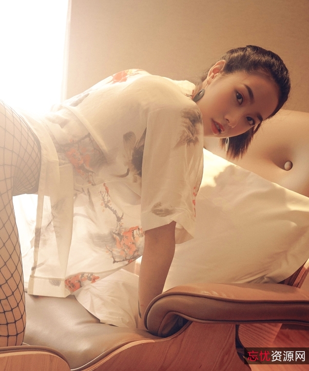 方子萱&沐青合集：750P高清画质，18V视频，总大小6.69G，百度云链接