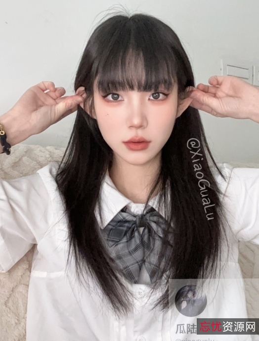 神秘小瓜陆：黑色蝴蝶结视频8三人游，39v+2g，粉丝失望官方封禁