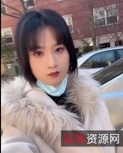 TS小薰：短资源合集，户外停车场道具秀，释放战士后花园，作者自拍独特魅力