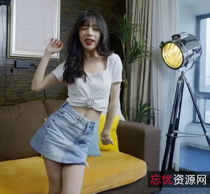 国货女星潘甜甜绝版三部曲完整合集3V-2.64G百度云下载，绅士们的浮力姬回忆录