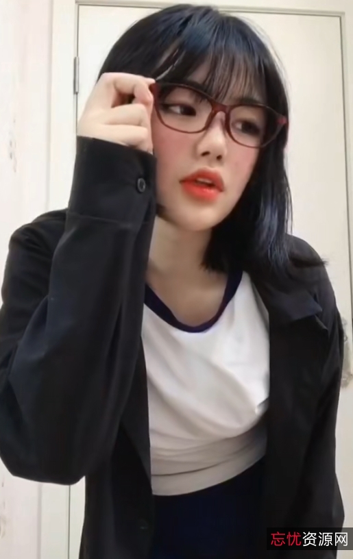 1.02g小羊皮皮虾：收藏195，补百度ED2K，温暖可爱的视频主角