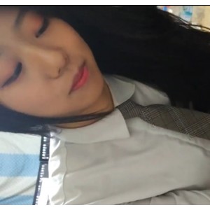 长发文静妹子与男友宿舍疯狂互动，302分钟2V高清视频百度盘
