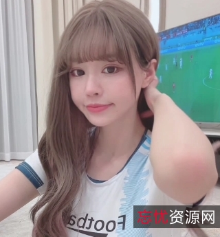 “足球宝贝性感作品：别出心裁的视觉盛宴！”