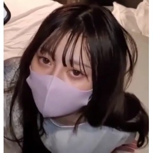 乖乖女成不明液容器参与三人游，6分钟106M，1V币购买，百度盘下载