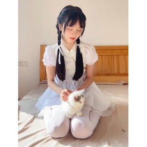 《夜夜的80D白丝美腿画册：71P+1V，357M，百度盘火爆上贤妗》