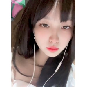 比心陪玩小雪23v9.85g补：舒适弹性，时尚青春