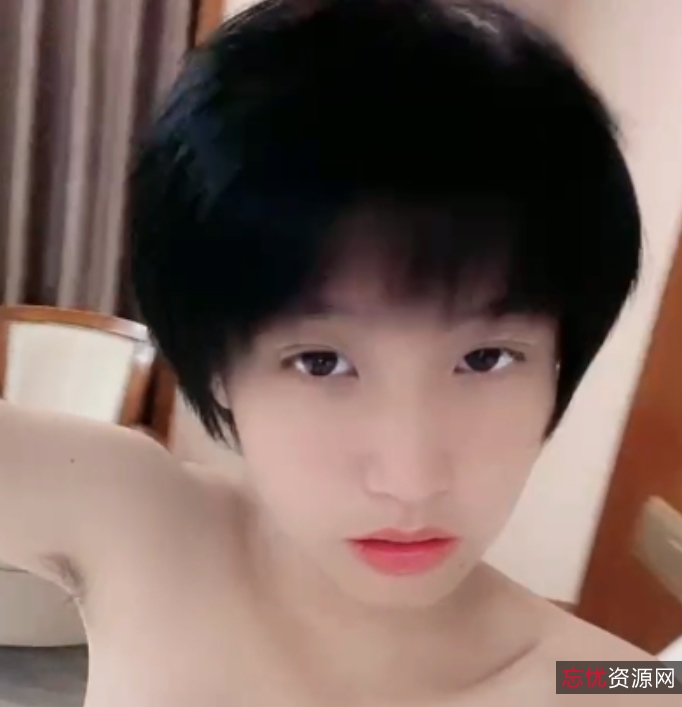 比心陪玩小雪23v9.85g补：舒适弹性，时尚青春