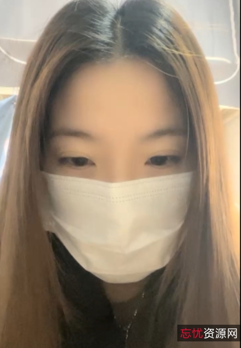 大罩杯学妹宿舍偷播：小贝贝不睡觉的91v40g视频收藏