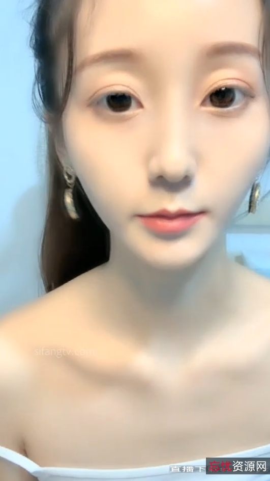 小可爱：漏的不多，按需制作的视频收藏达人视频大小/数量