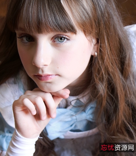 可爱泳装妹子KatieM合集53套+51V绘画参考，观赏无闪现