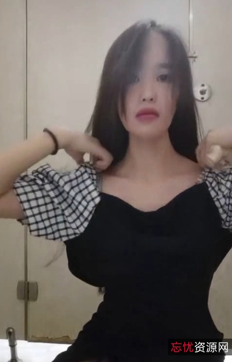 “厕所战神雪儿粉15.6G合集，收藏珍贵宝藏！”