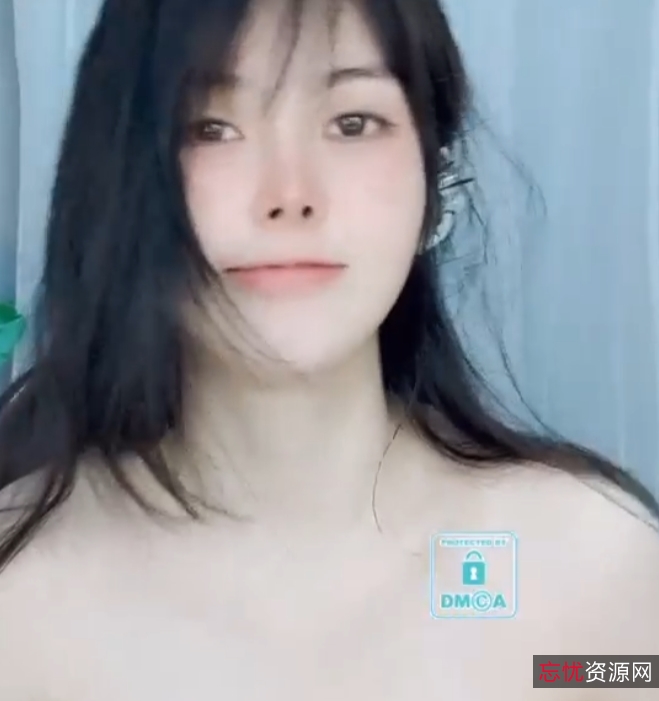 32v44.8g的甜美背后：SweetQiQi的收藏视频揭秘