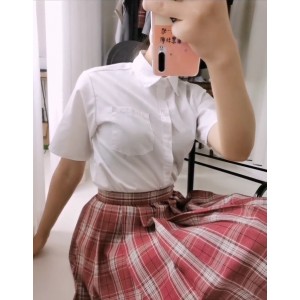 P站Ameskiss合集14V1G在P站上，有一部Ameskiss的合集视频，共包含14个视频，总大小为1G。这个合集备受关注，许多粉丝都在期待着。都说金马奖众星云集，于利决定在自己的粉丝关注列表中送点东西，于是这个合集应运而生。视频主角是一个神秘的人物，外表神秘而又迷人。他的面容隐藏在阴影之中，给人一种神秘的感觉。这位主角总是穿着一件黑色外套，戴着墨镜，给人留下深刻印象。这个合集的永久链接是秘密
