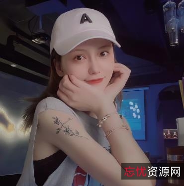 南航空姐自拍火爆视频集：短资源露脸，解压软件解压教程