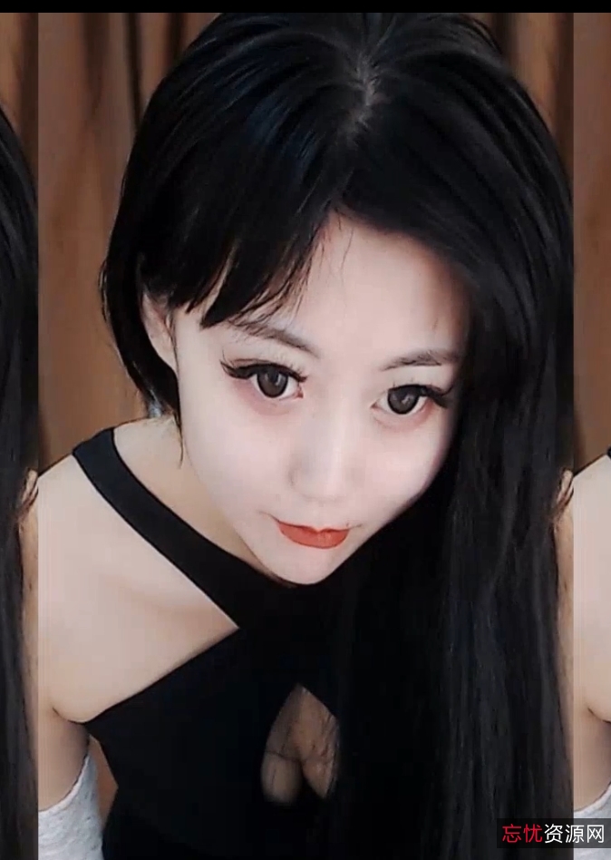 网友们热议的焦点。虎牙平台上的这段视频，不仅展示了韩安冉的舞蹈魅力，还传递了她与粉丝们之间的深厚情感。立即收藏这段11分钟2.5GB的精彩表演，感受舞蹈的魅力！