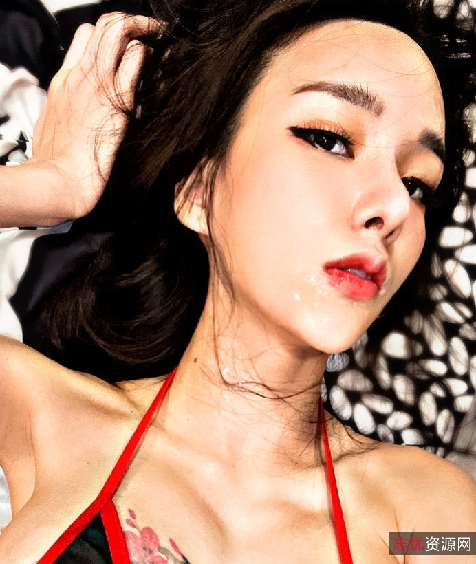 奇妙世界增添了一抹独特的色彩，深处无屏障频道，59V1.7g订阅量，38个精彩视频等你来探索！