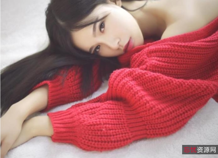 仅庞大，而且忠诚度极高。微博红人(兔牙萌萌)火爆诱惑合集，带你领略这位可爱女孩的魅力世界！