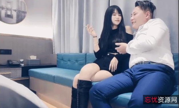 到自己的影子，感受到成长的痕迹。这个系列的推出，无疑将为探花的粉丝带来一场视觉盛宴，也将为观众带来一次心灵的洗礼。探花最新系列超大合集，让我们一起来探索内心的世界，感受成长的力量。