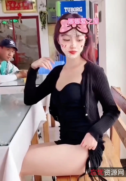 露娜Luna000：户外展示新收藏，百度显示新增视频数量破500