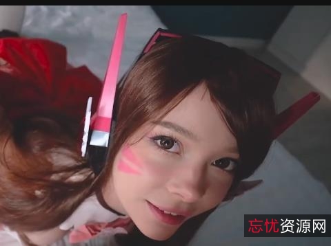 KateKuray小合集[8V2.4G]：最火自拍视频完整版