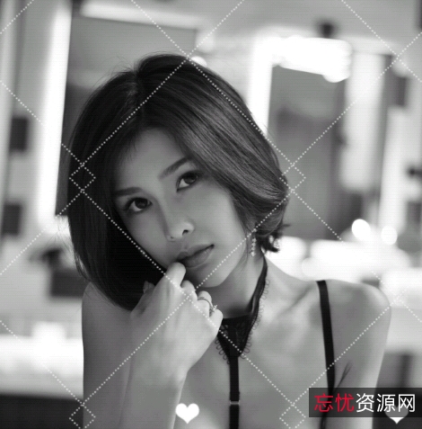 闫盼盼视图作品合集：全新48.8G直播内容下载，轻松收藏与分享