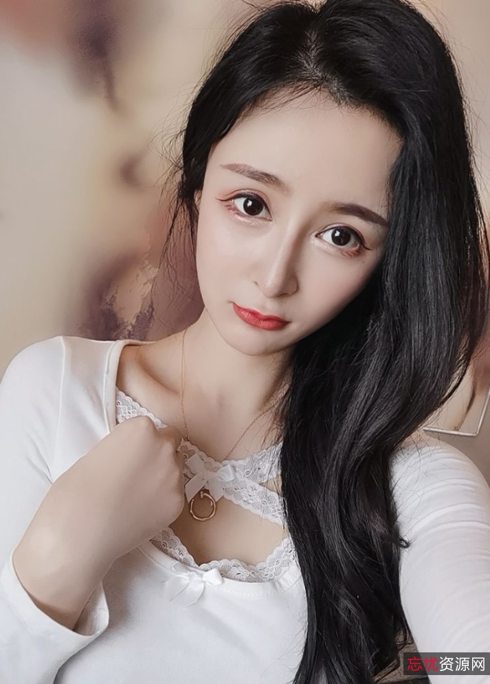 真实空姐迷人蔓CC私拍合集31V1.86G，真实空姐生活