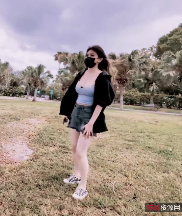 jdsy033小水水山峰福利132部77.8G