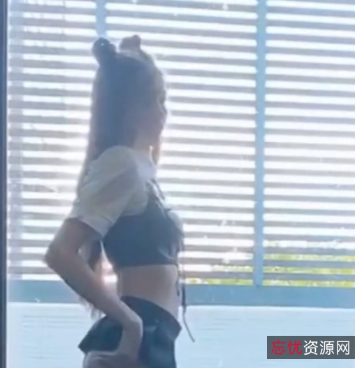 诱人抖音cartiernn长腿作品合集16部4.33G